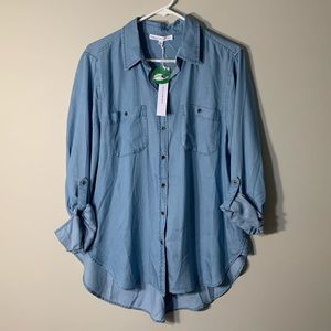 Jane and Delancey Blue Button Down Top - Large